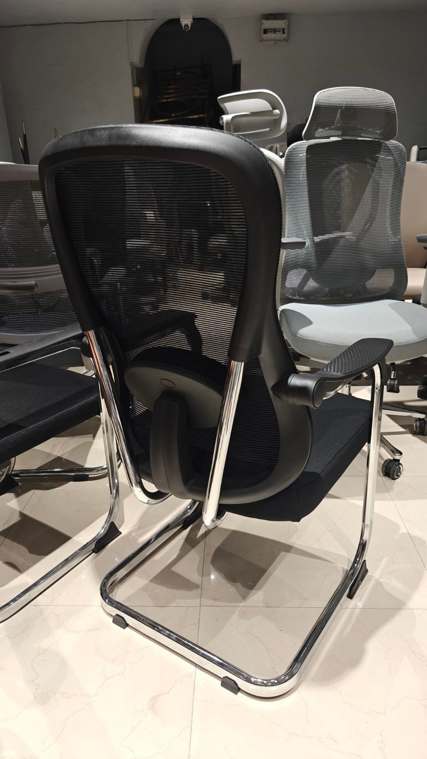 Ss cross visitor chair